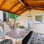 Andela Apartamento Pula