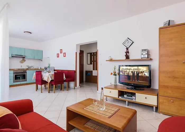 Andela Апартаменты Пула