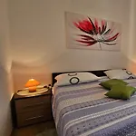Andela Pula