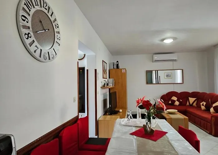 Andela Apartman